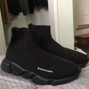 Balenciaga triple black